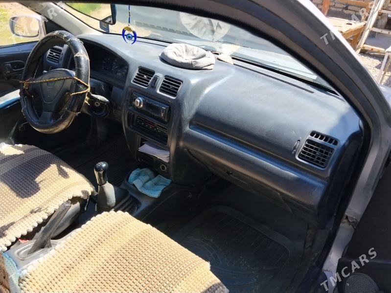 Mazda Mazda3 1998 - 26 000 TMT - Мары - img 1