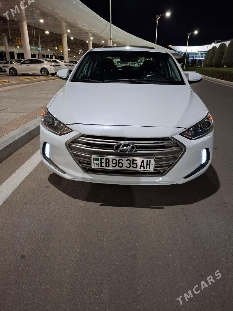 Hyundai Elantra 2018 - 242 000 TMT - Çoganly - img 1