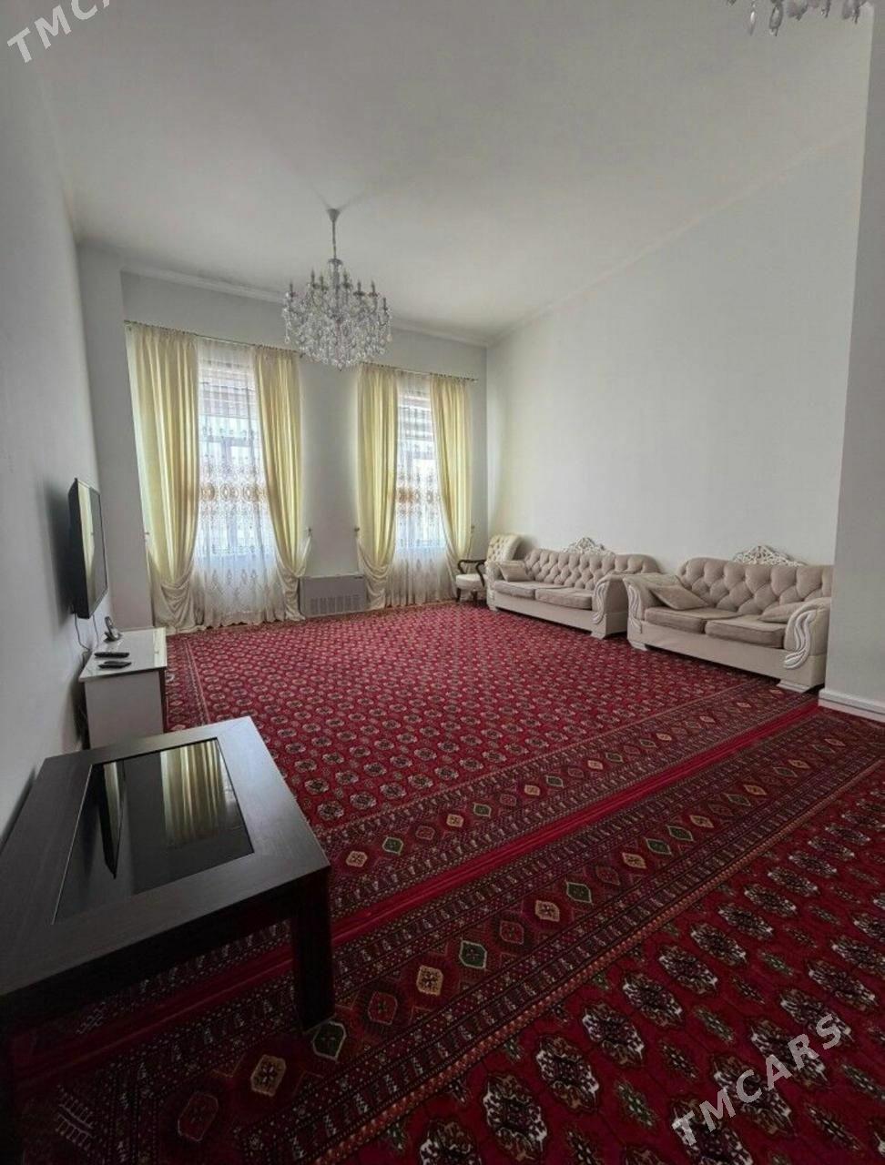 Podwoyiskiy elitka 8 et 4 kom - Podwoýski köç. (Bitarap Türkmenistan şaýoly) - img 1