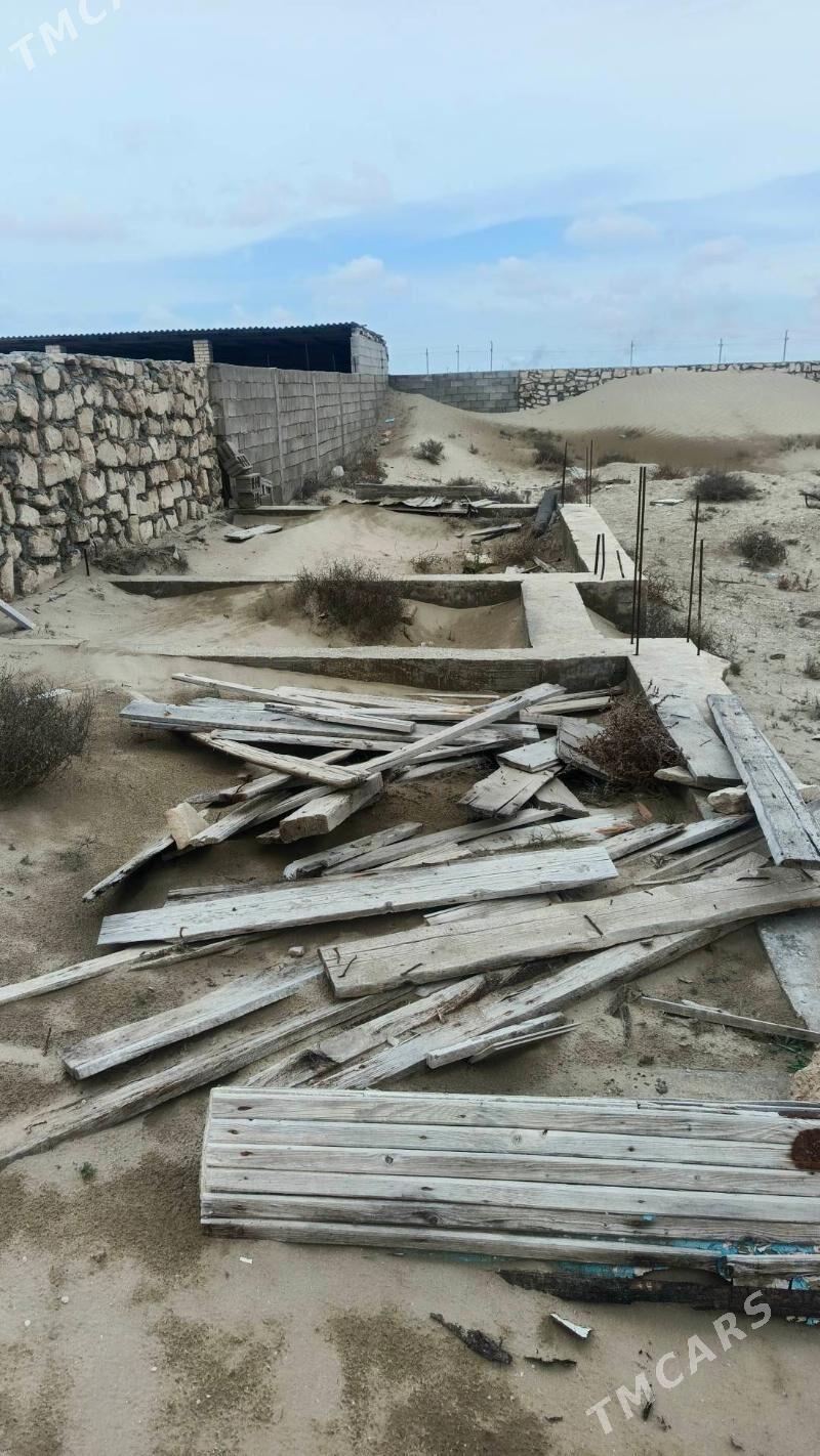 jay - Хазар - img 1