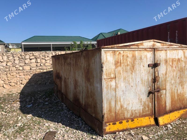 garaž - Балканабат - img 1