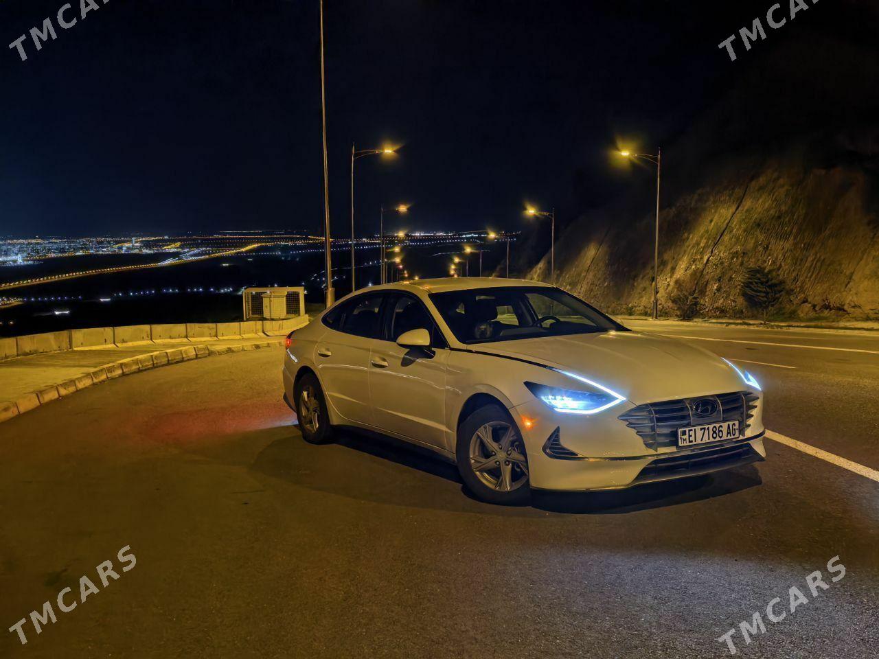 Hyundai Sonata 2022 - 295 000 TMT - Büzmeýin - img 1