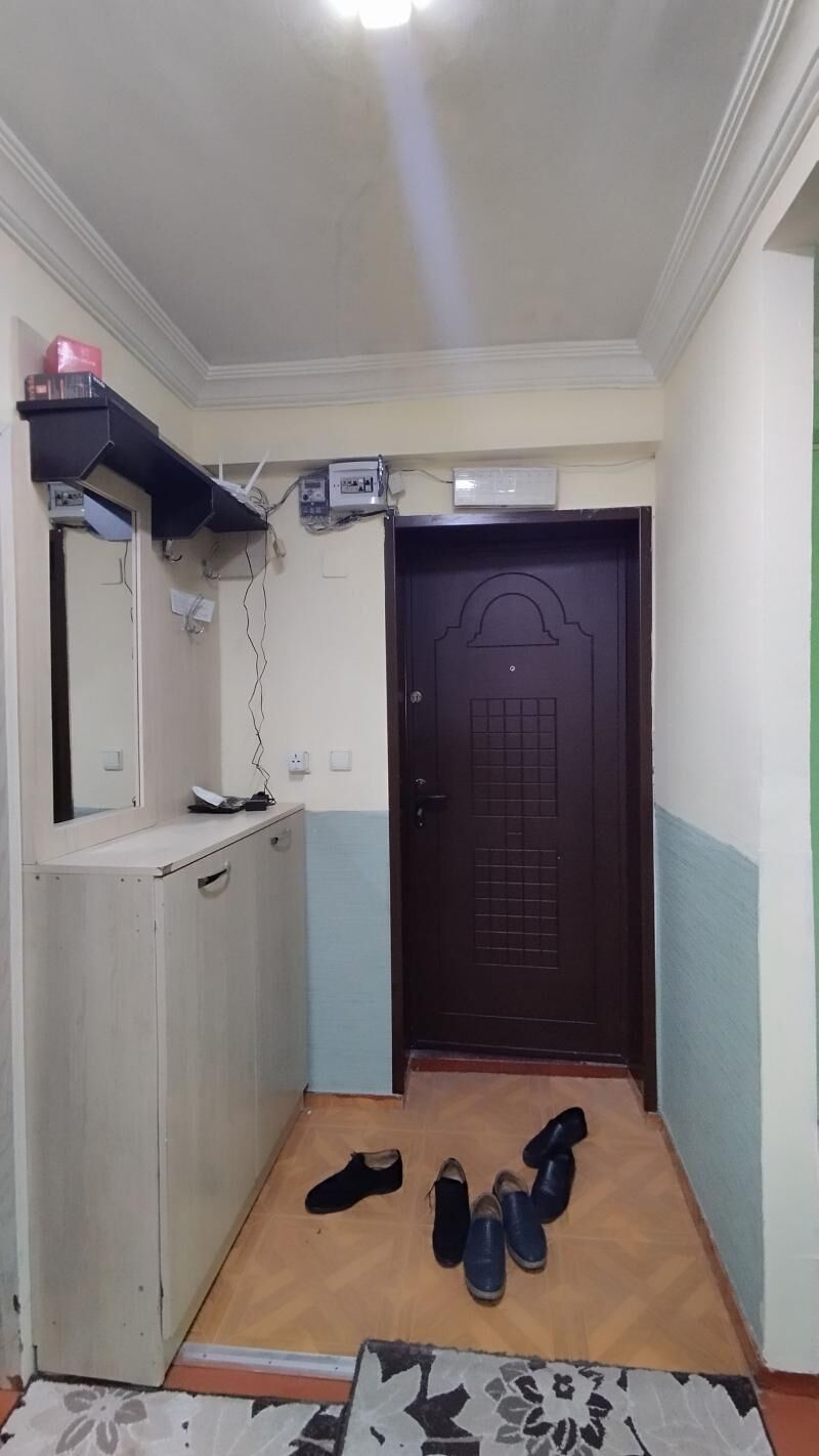 SATLYK 4 kom 3 etaj 72 m2 - Район ст. Аэропорта, ул. Гагарина - img 1