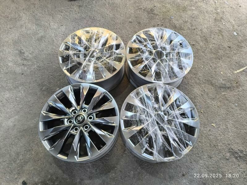 Land Cruiser diska Arginal 25 000 TMT - Бузмеин - img 1