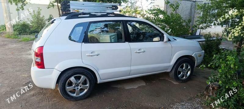 Hyundai Tucson 2005 - 125 000 TMT - Ашхабад - img 1