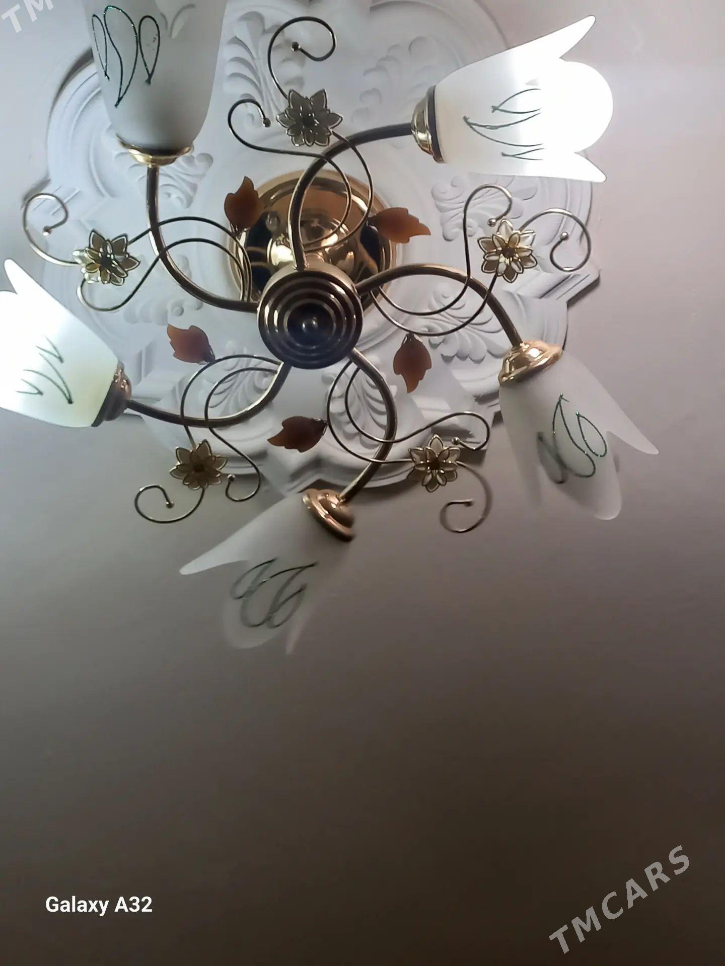 Lýustra - Türkmenbaşy - img 1