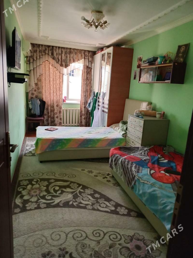 11 mkrn - 11 mkr - img 1