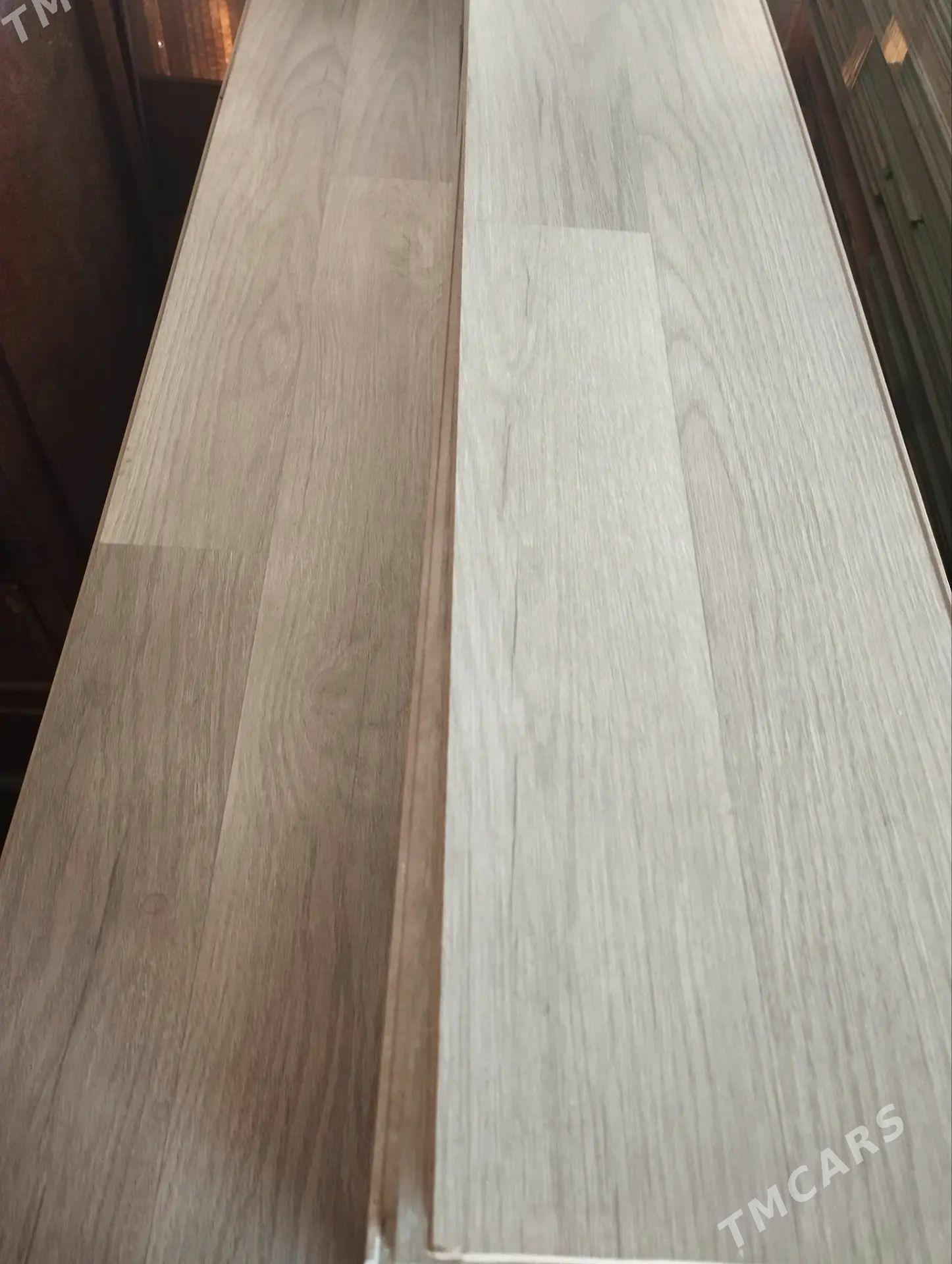 laminat - Гарадамак - img 1