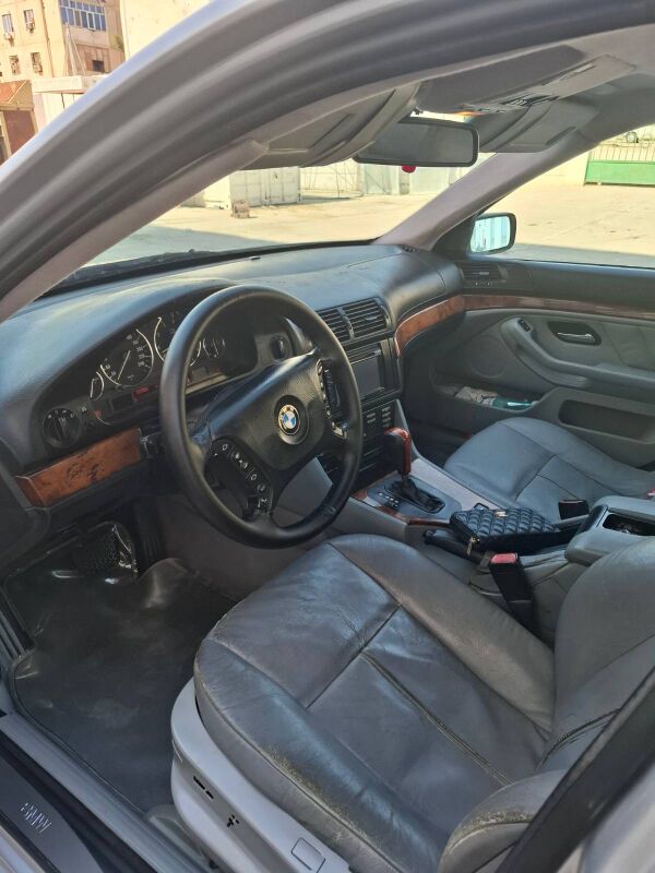 BMW 525 2003 - 130 000 TMT - Балканабат - img 1