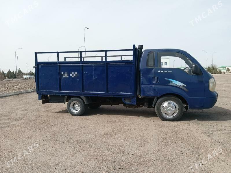 Kia Bongo 2004 - 120 000 TMT - Daşoguz - img 1