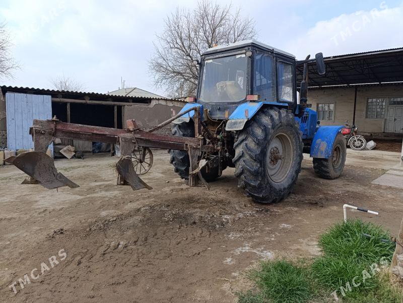 MTZ 82 2007 - 140 000 TMT - Babadaýhan - img 1