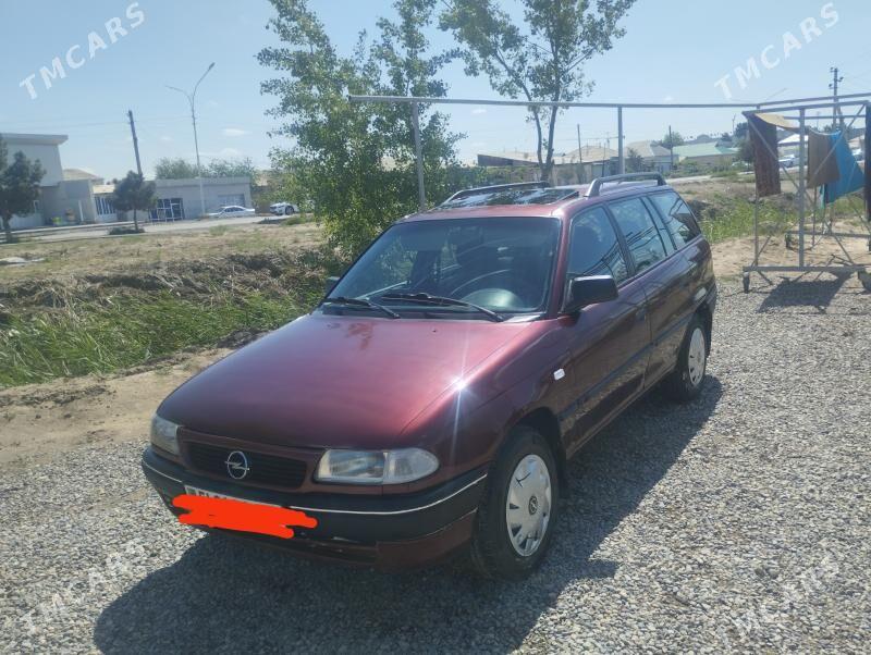 Opel Astra 1993 - 45 000 TMT - Мары - img 1