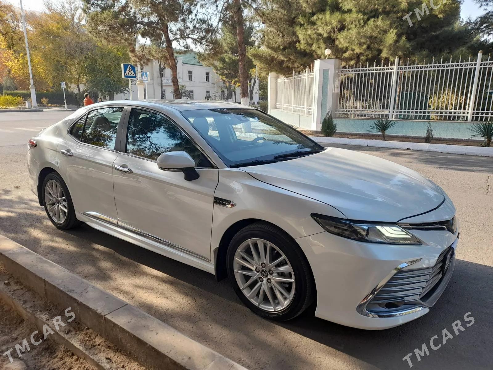 Toyota Camry 2021 - 335 000 TMT - Aşgabat - img 1