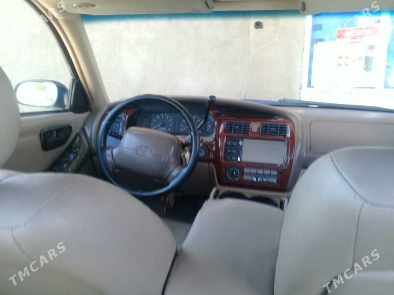 Toyota Avalon 1997 - 110 000 TMT - Кака - img 1