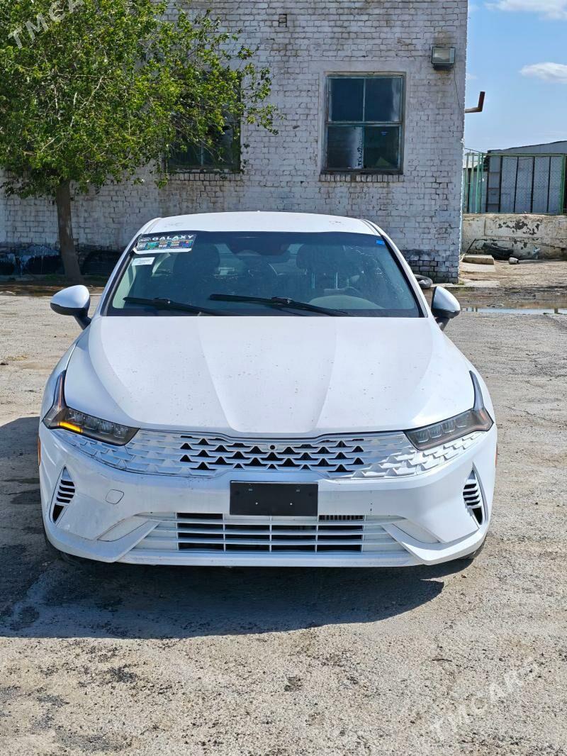 Kia K5 2021 - 240 000 TMT - Mary - img 1