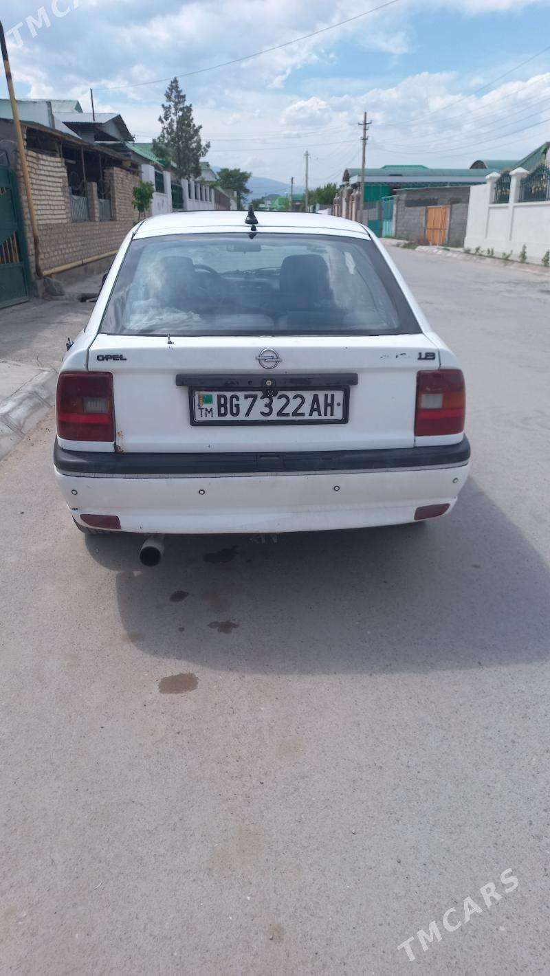 Opel Vectra 1991 - 28 000 TMT - Ak bugdaý etraby - img 1