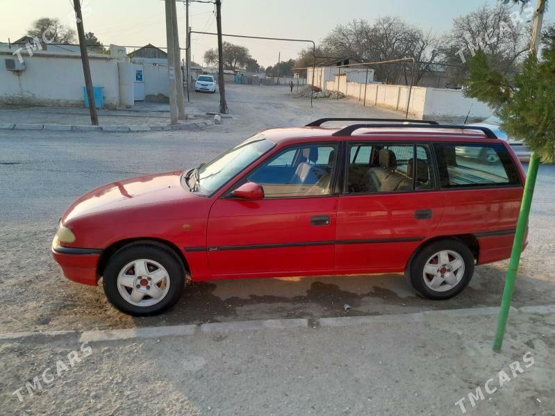 Opel Astra 1996 - 65 000 TMT - Bereket - img 1