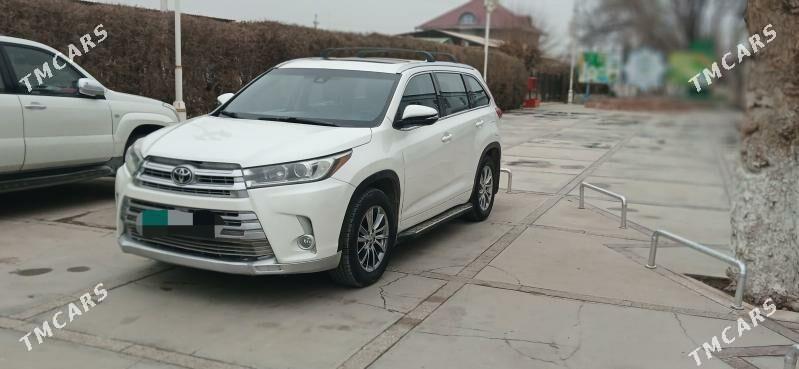 Toyota Highlander 2018 - 390 000 TMT - Türkmenabat - img 1