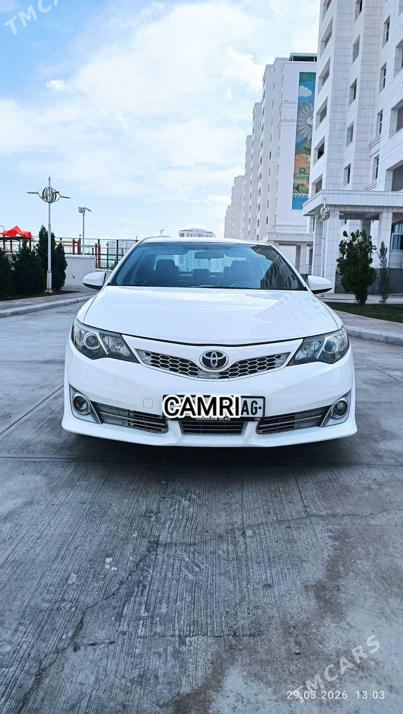 Toyota Camry 2013 - 240 000 TMT - Köşi - img 1