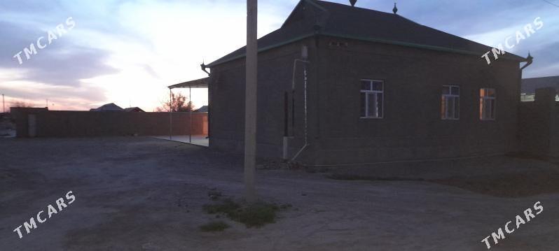 jay - Sarahs - img 1