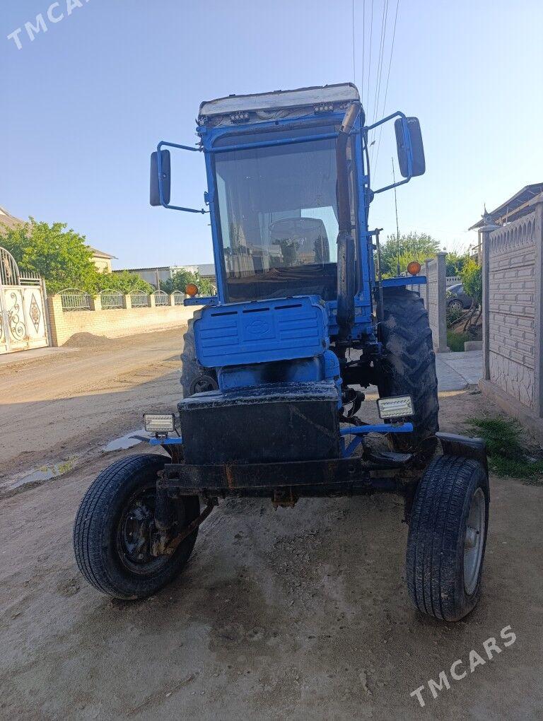 MTZ T-28 1990 - 40 000 TMT - Мары - img 1