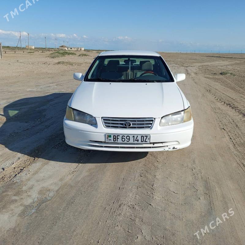 Toyota Camry 1997 - 110 000 TMT - Эсенгулы - img 1