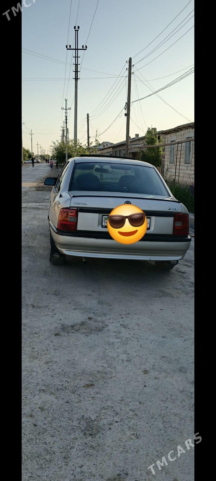 Opel Vectra 1993 - 50 000 TMT - Wekilbazar - img 1