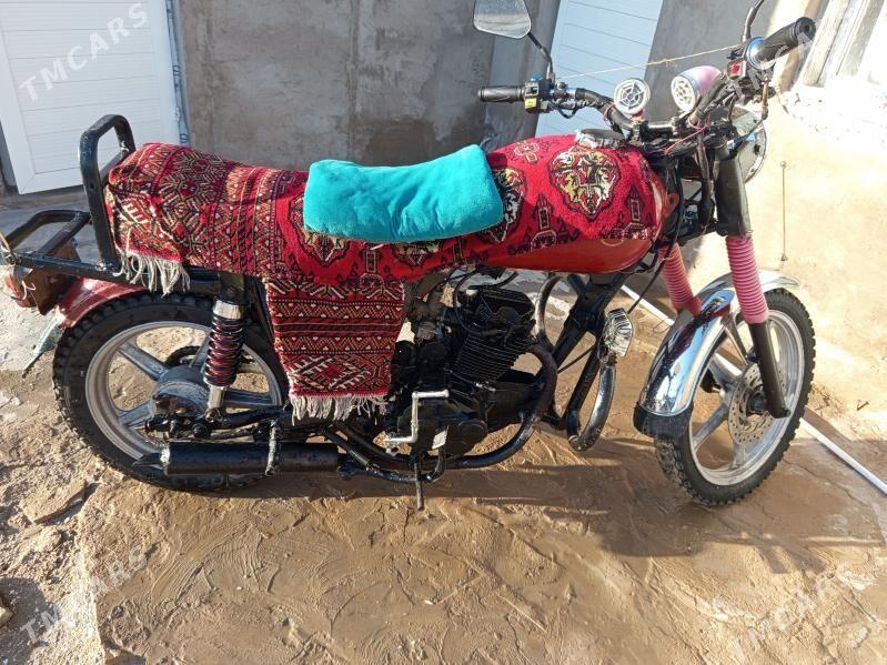 Iž Planeta 4 2002 - 6 500 TMT - Esenguly - img 1