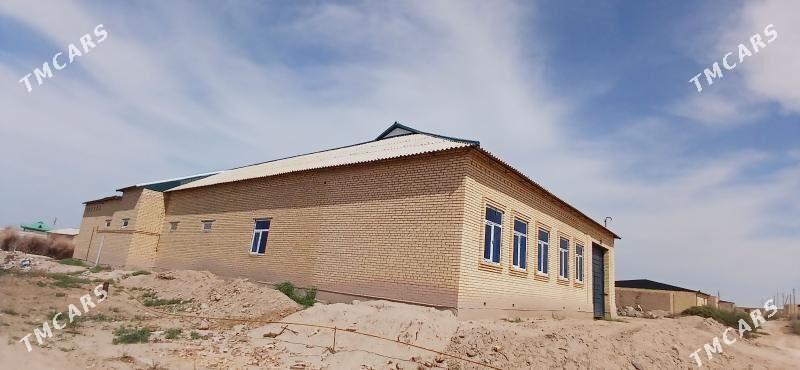 Emläk jaý - Чарджоу - img 1