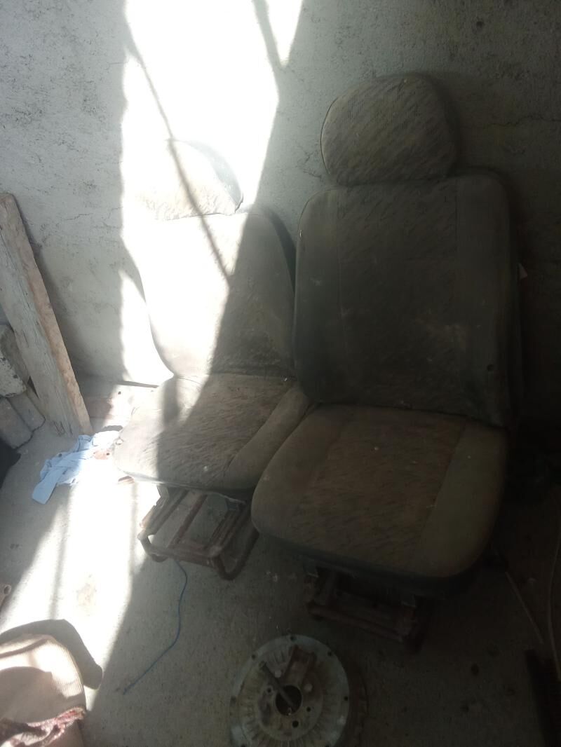 uaz sidenya 1 000 TMT - Bäherden - img 1