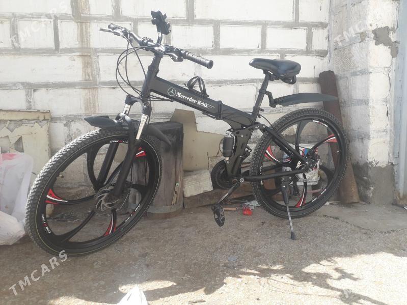 mercedes - Gyzylarbat - img 1