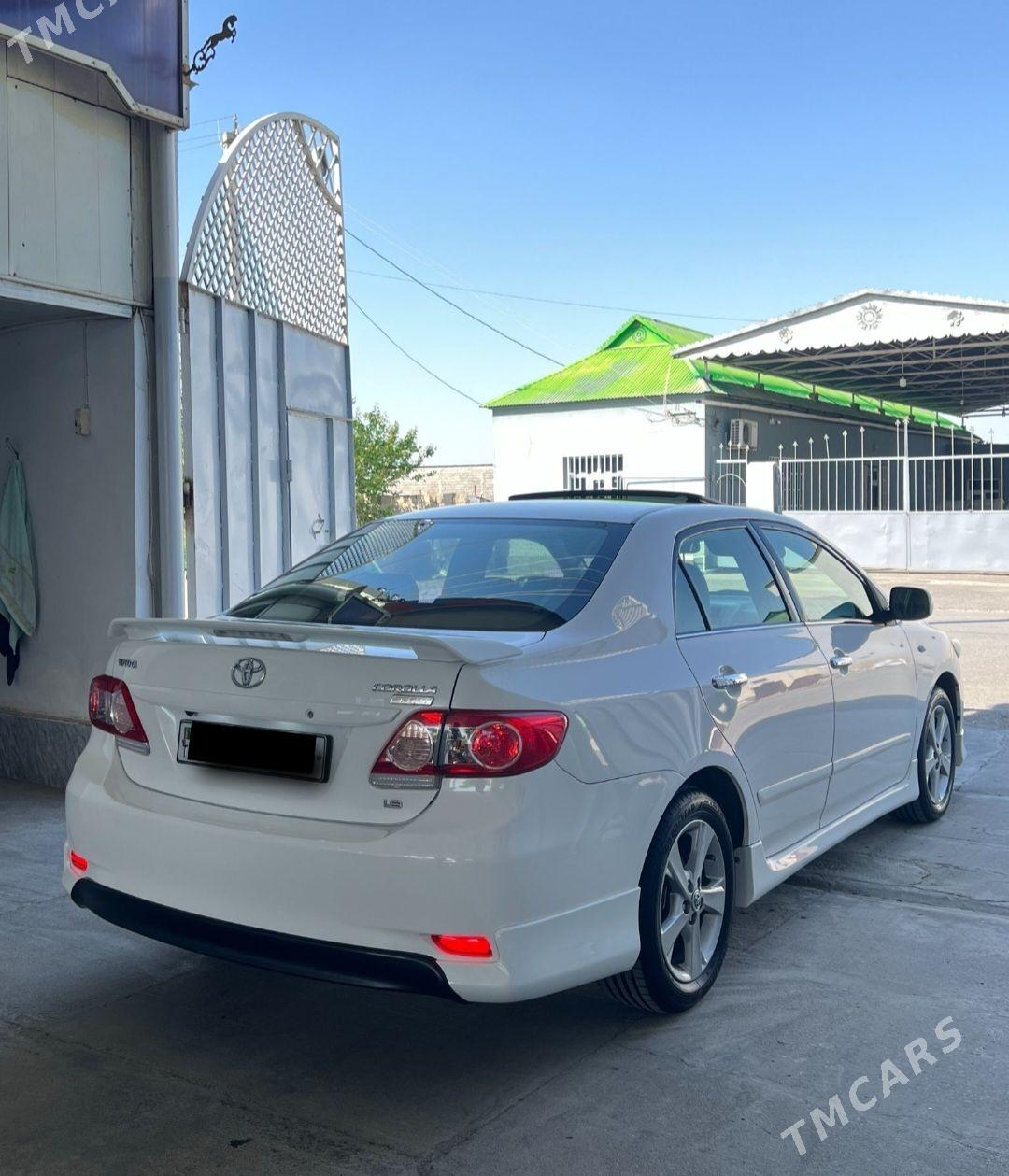 Toyota Corolla 2013 - 250 000 TMT - Ашхабад - img 1