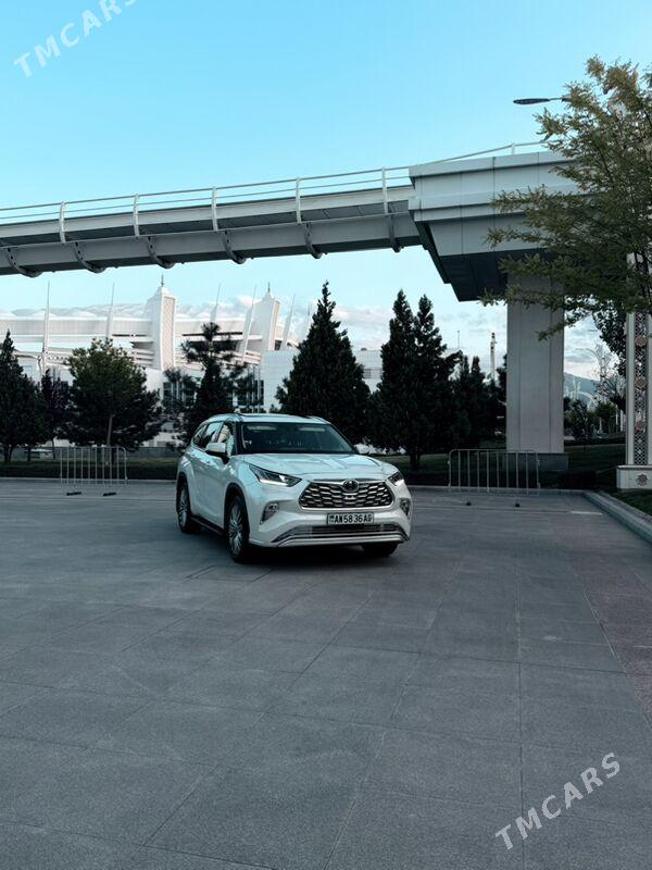 Toyota Highlander 2021 - 710 000 TMT - Ашхабад - img 1