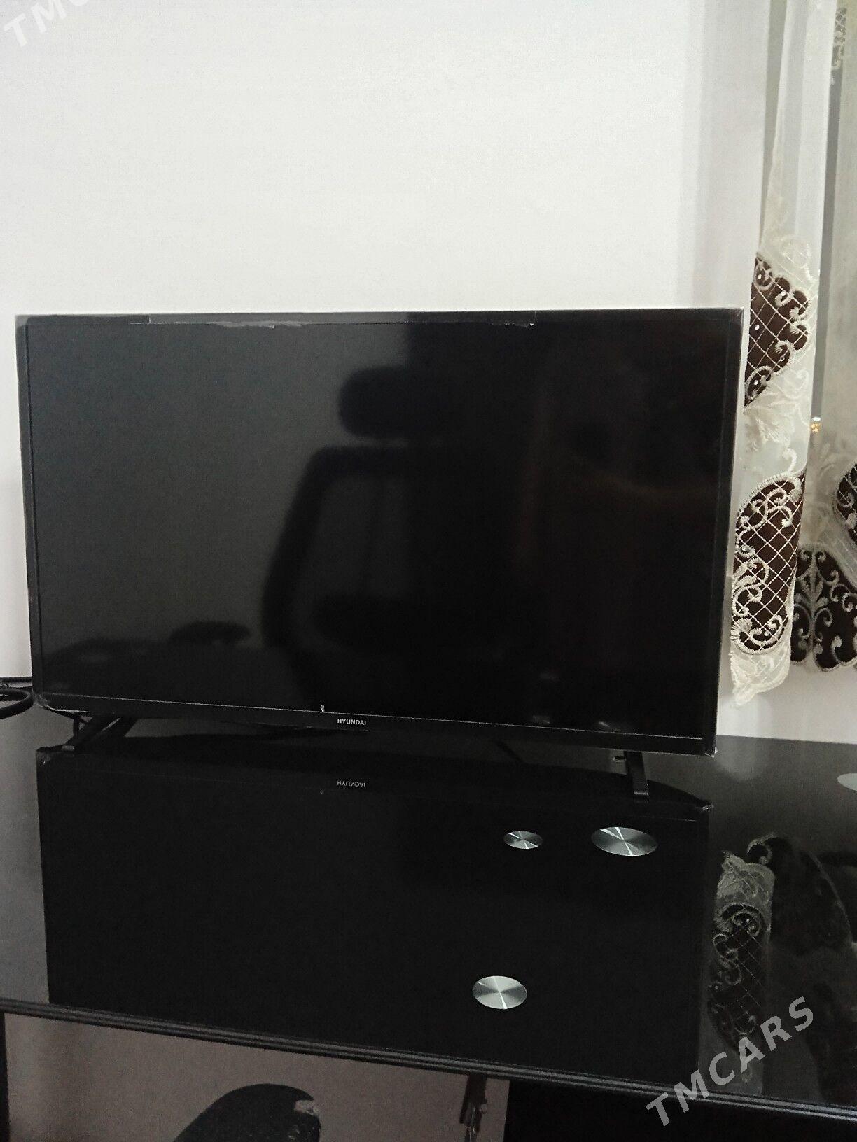 Hyundai telewizor 32 - Аркадаг - img 1