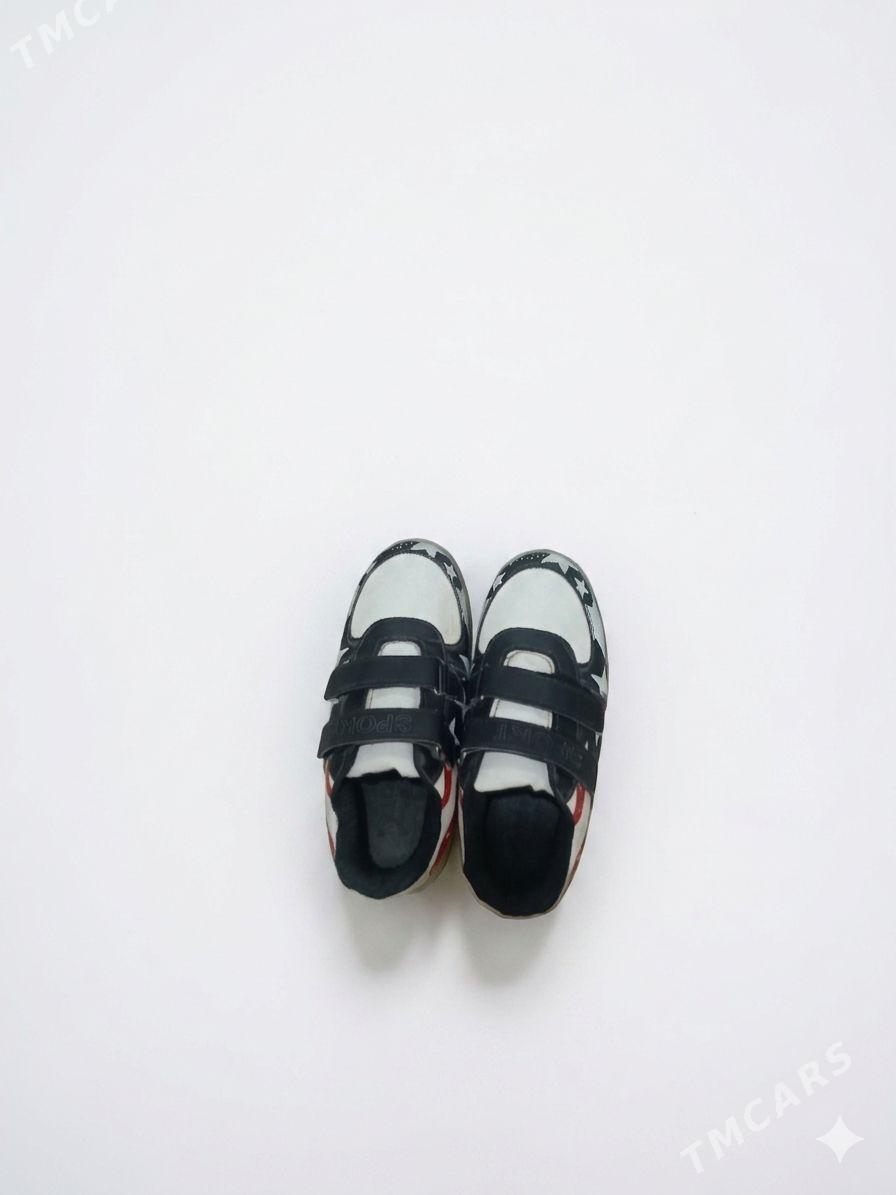 krasofka padoşwasy kawuçuk - Türkmenabat - img 1