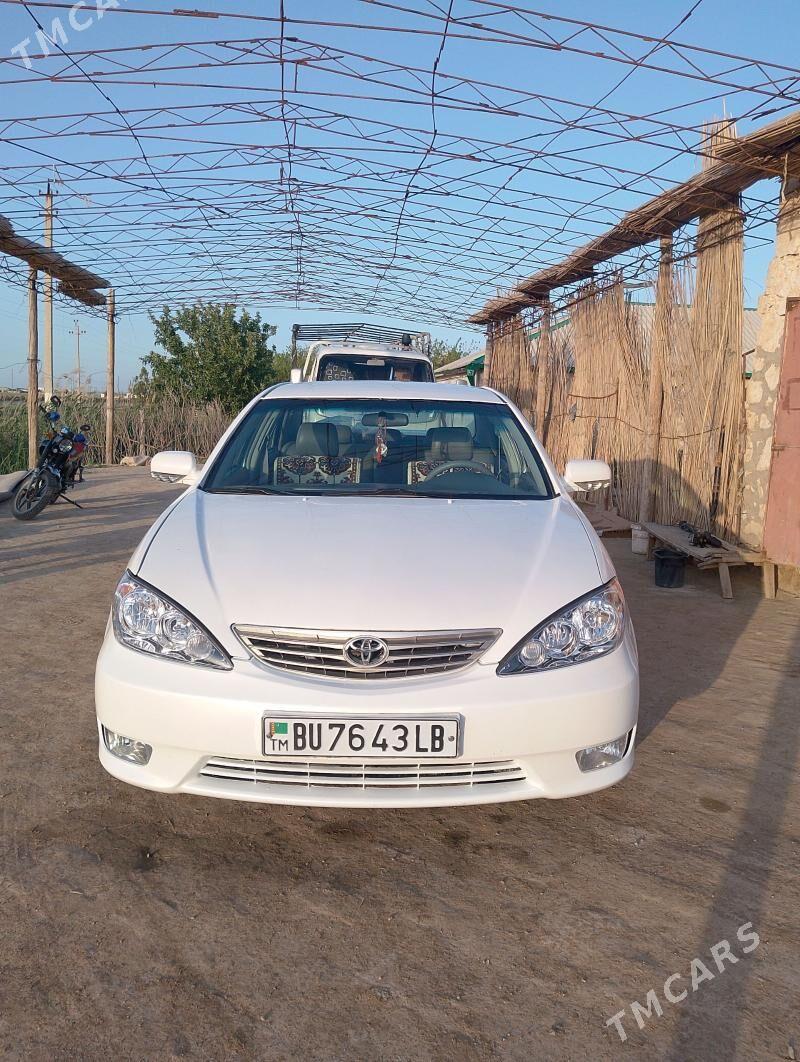 Toyota Camry 2003 - 185 000 TMT - Керки - img 1