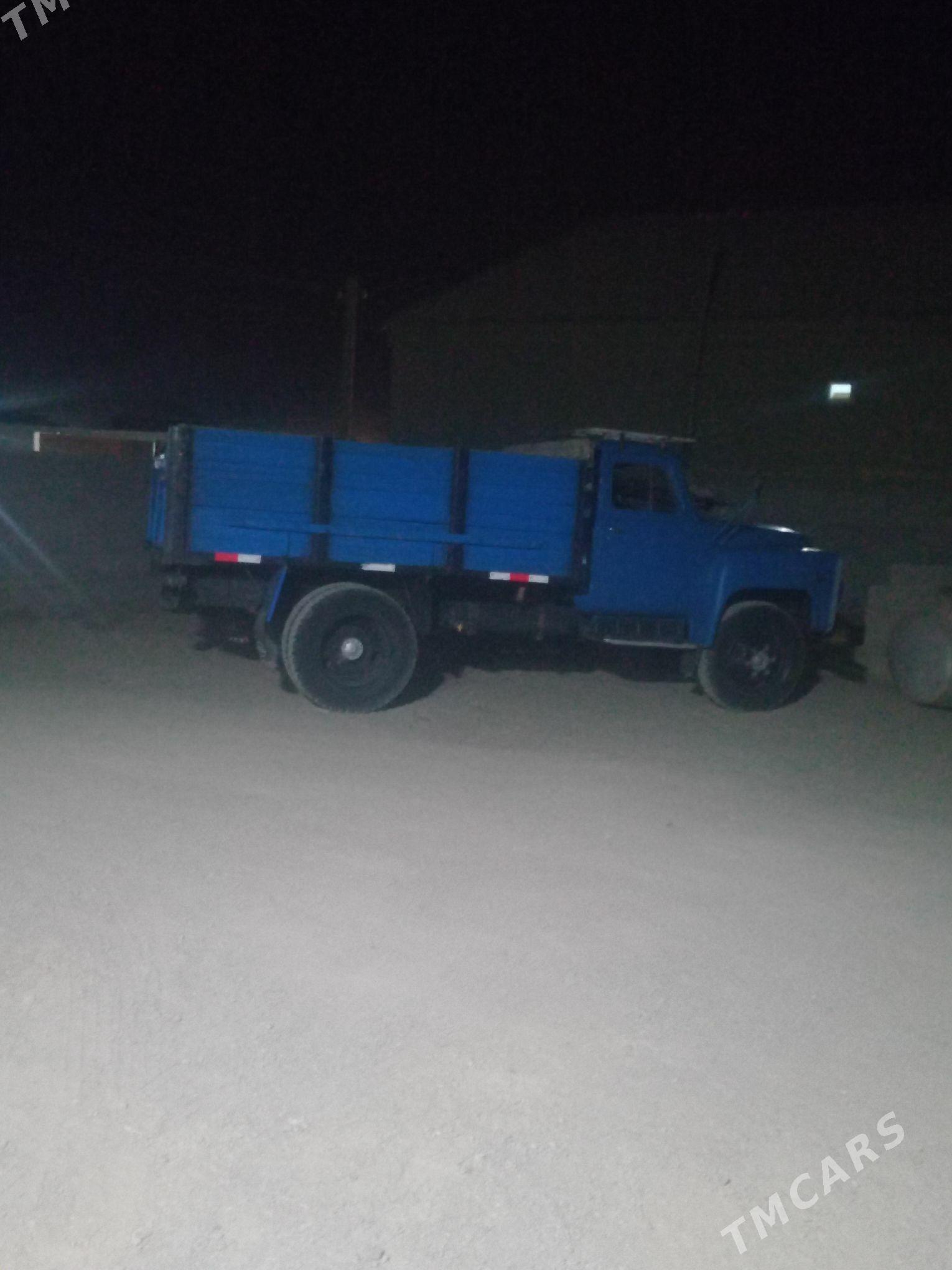 Gaz 52 1983 - 30 000 TMT - Бахарден - img 1