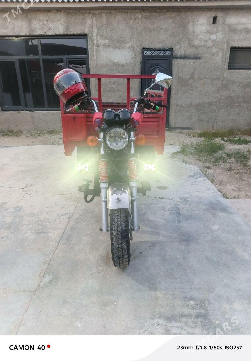 Fekon FK200-14G 2014 - 16 400 TMT - Balkanabat - img 1