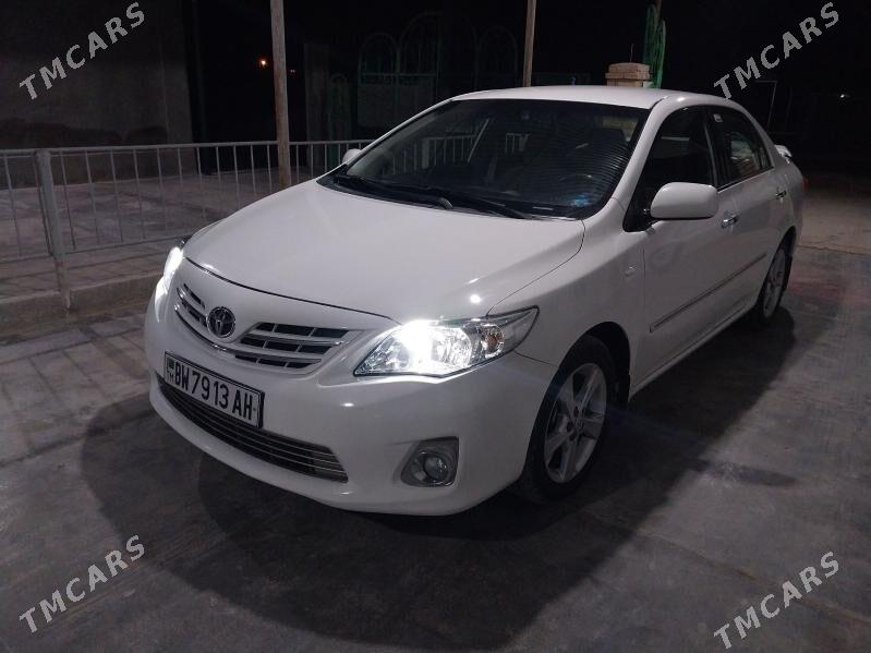 Toyota Corolla 2011 - 170 000 TMT - Яшлык - img 1