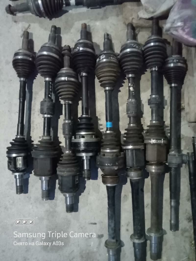 Granat Kemri/Lexus/Awalon. 1 200 TMT - Büzmeýin - img 1