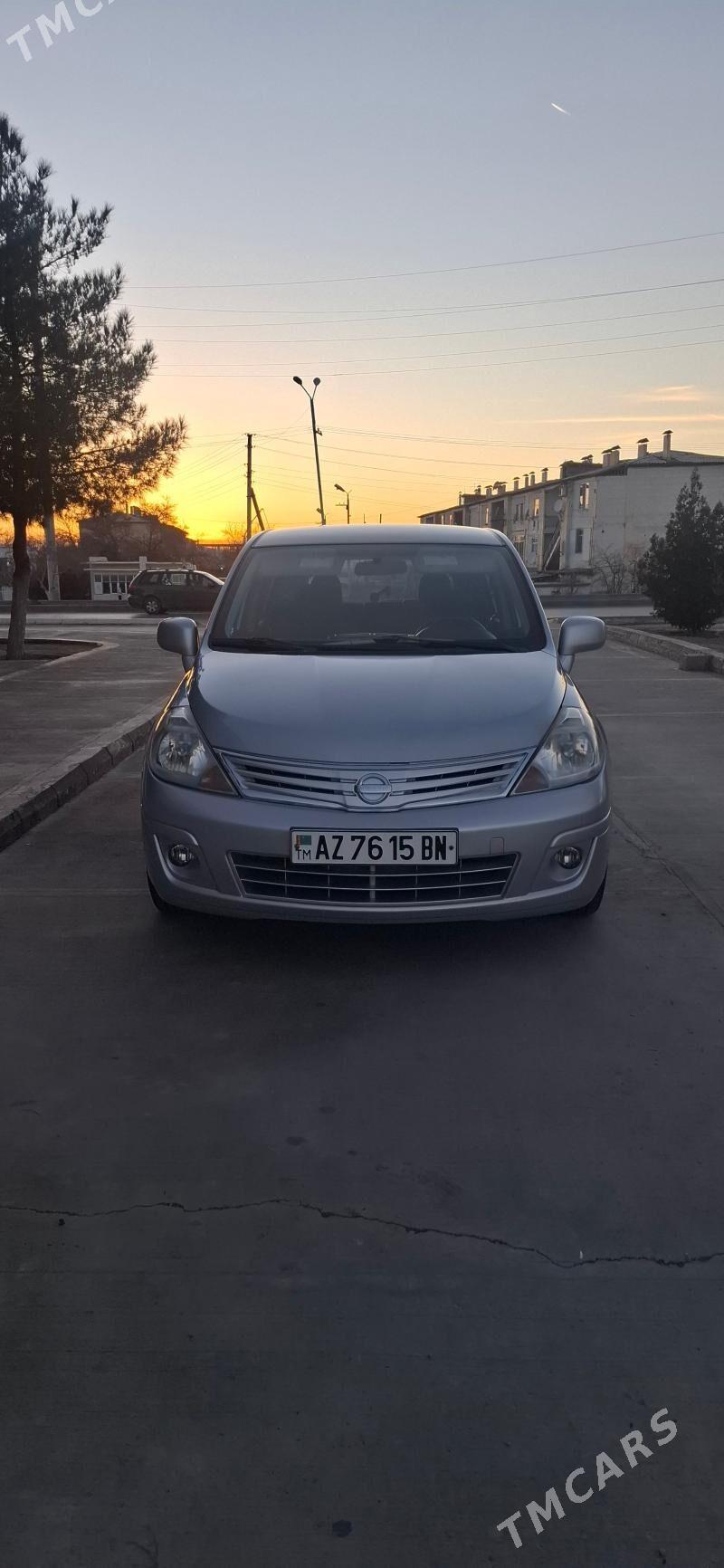 Nissan Versa 2012 - 150 000 TMT - Балканабат - img 1