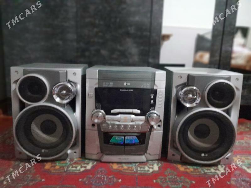 LG muzykalnyý sentr - Ёлётен - img 1