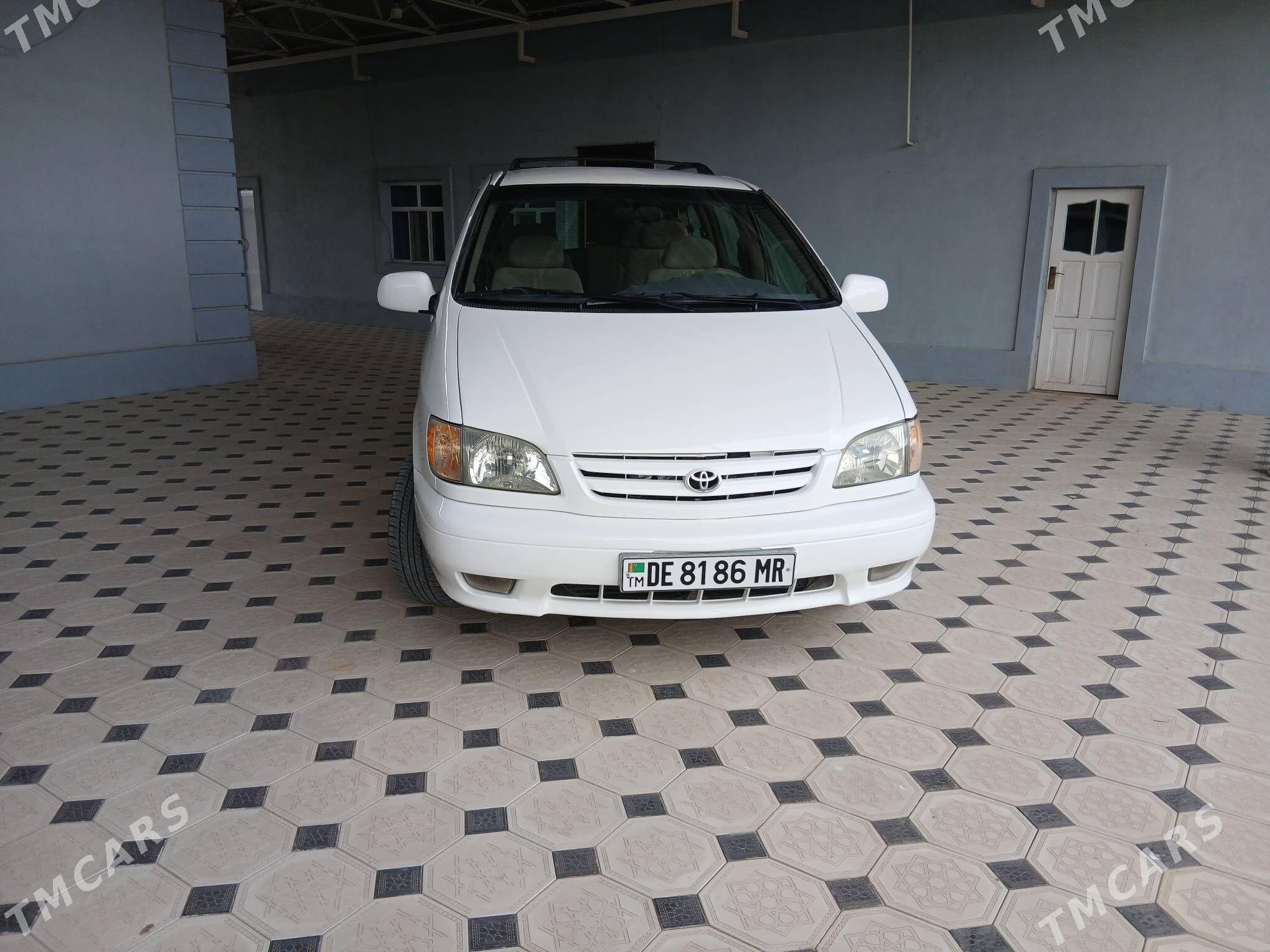 Toyota Sienna 2002 - 200 000 TMT - Murgap - img 1