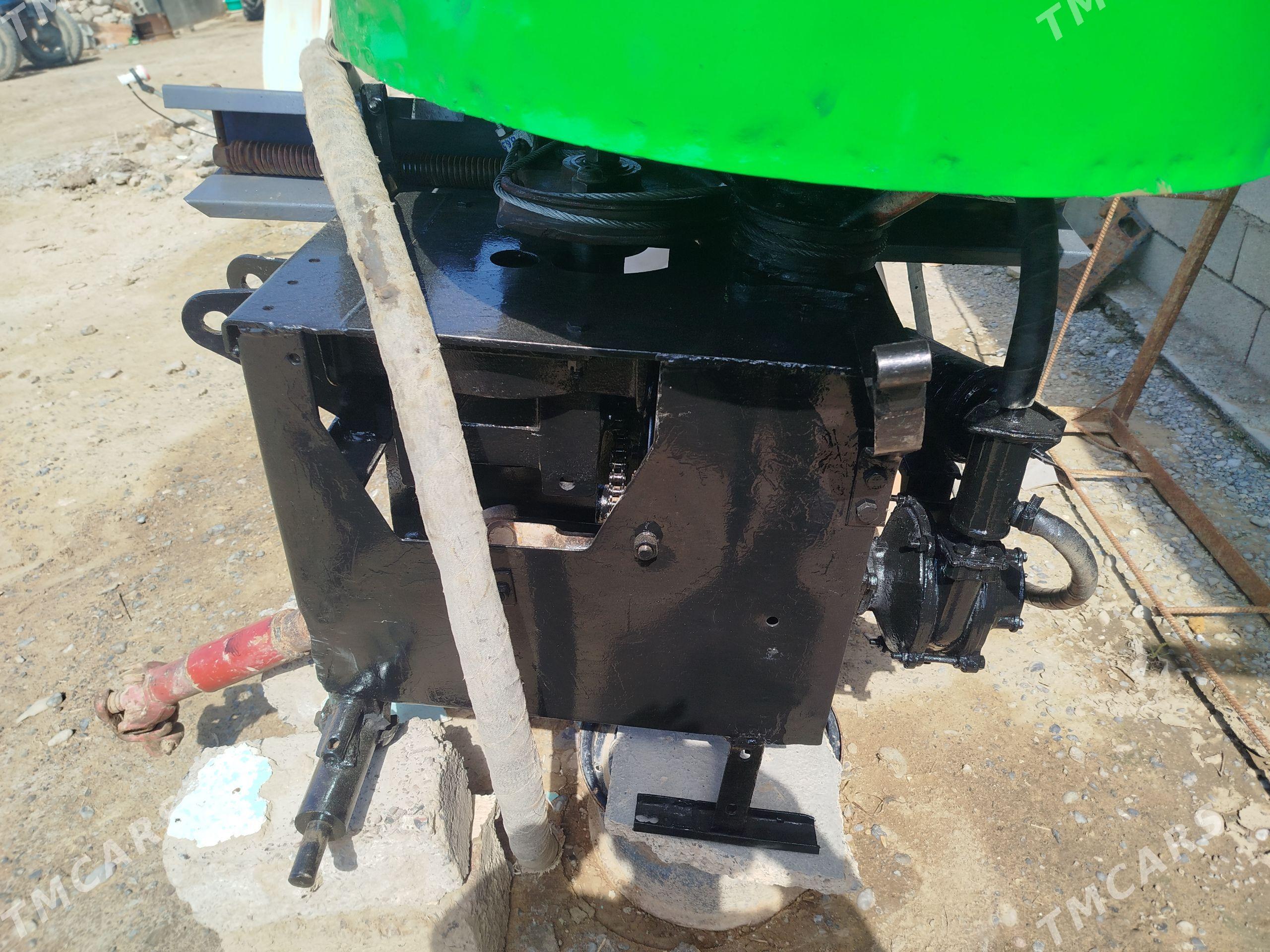 MTZ 80 2020 - 20 000 TMT - Ýaşlyk - img 1