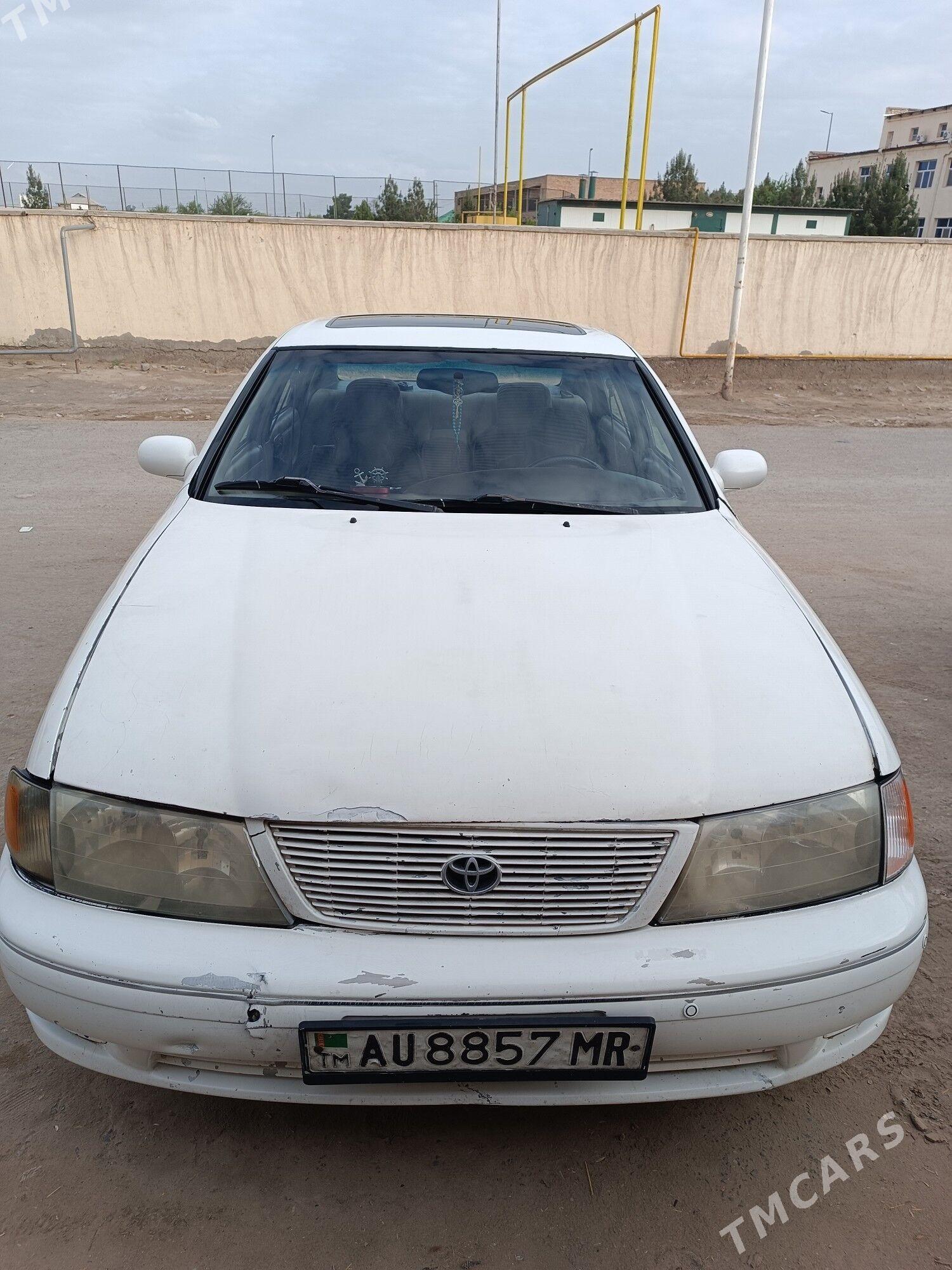 Toyota Avalon 1996 - 95 000 TMT - Байрамали - img 1