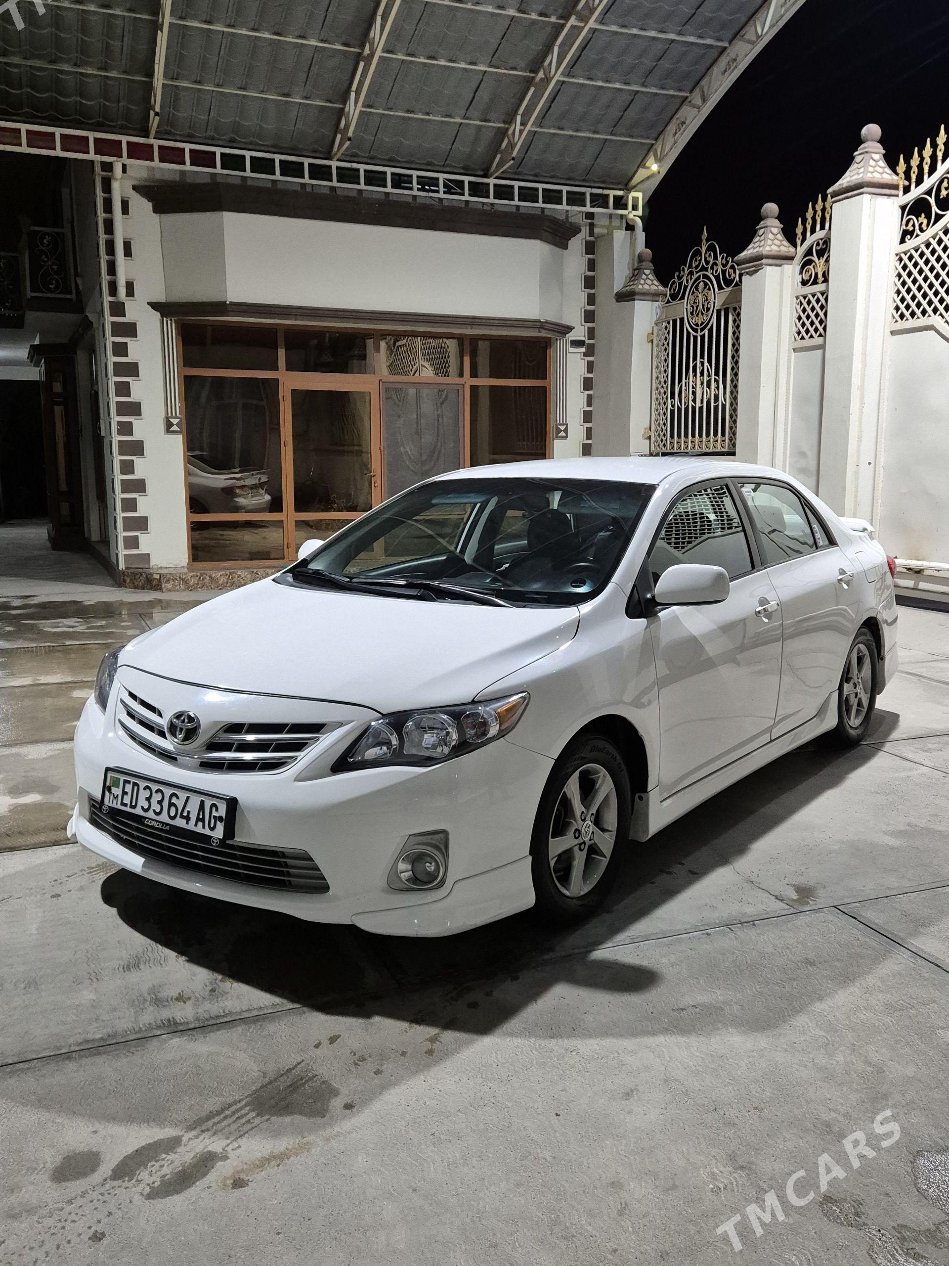 Toyota Corolla 2011 - 185 000 TMT - Ашхабад - img 1