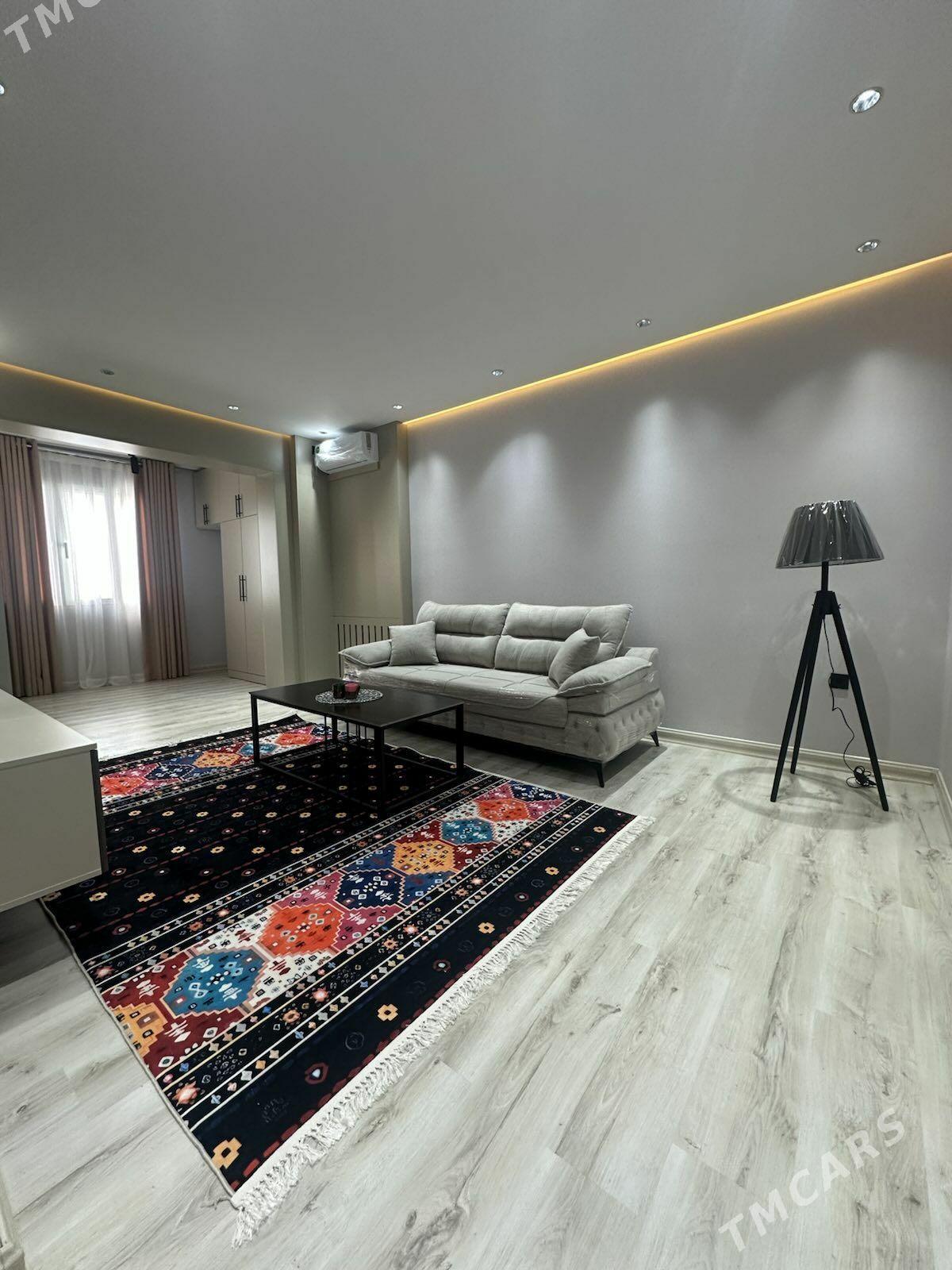 Satlyk Hi-Tec 11 mkr - Ашхабад - img 1