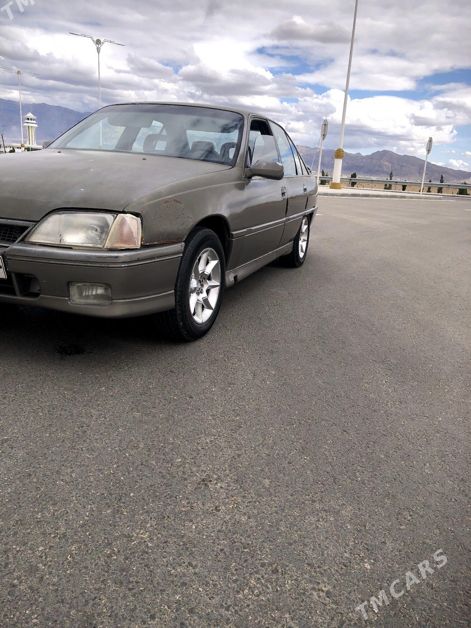 Opel Omega 1991 - 25 000 TMT - Jebel - img 1