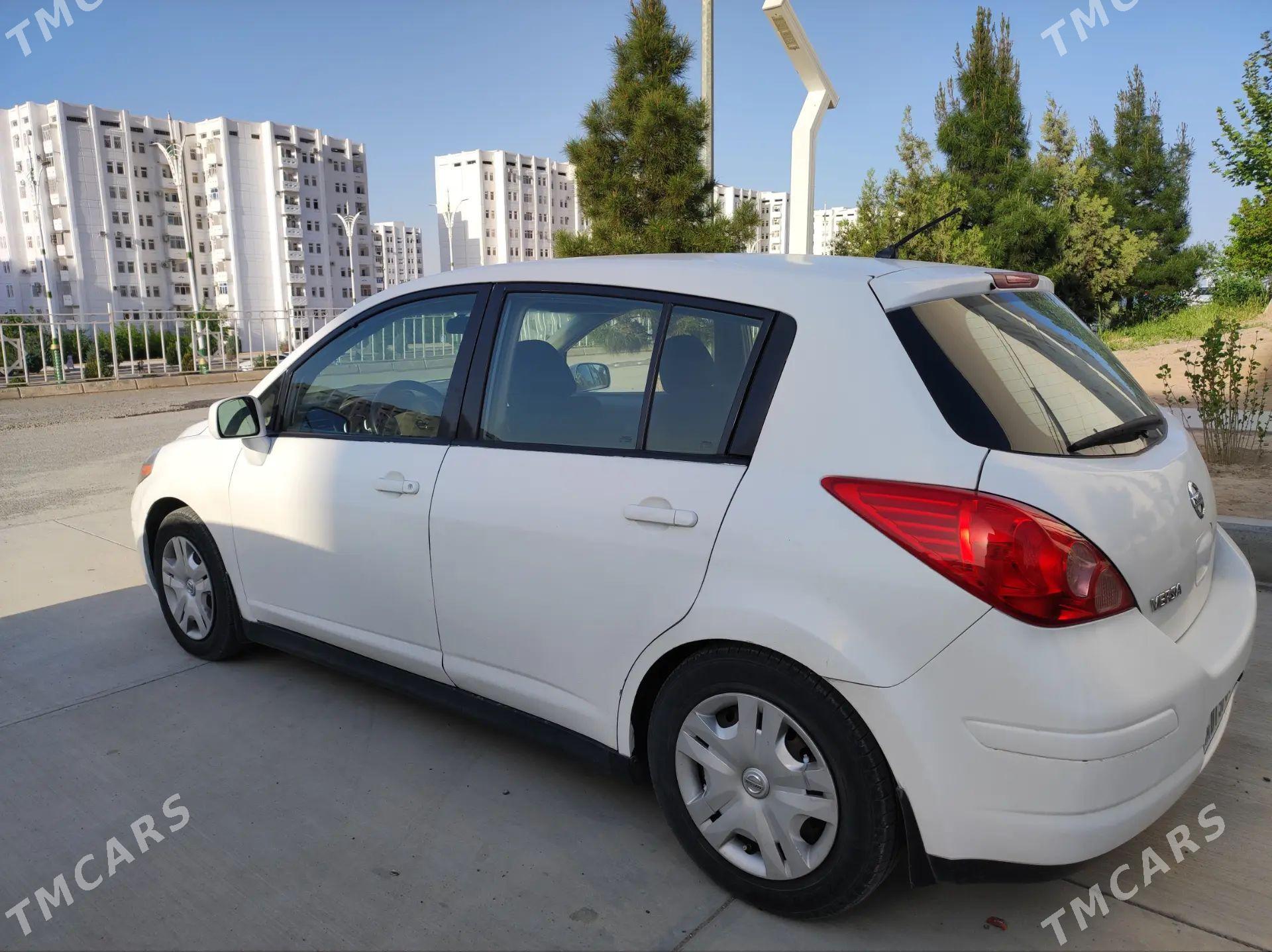Nissan Versa 2011 - 145 000 TMT - Ашхабад - img 1