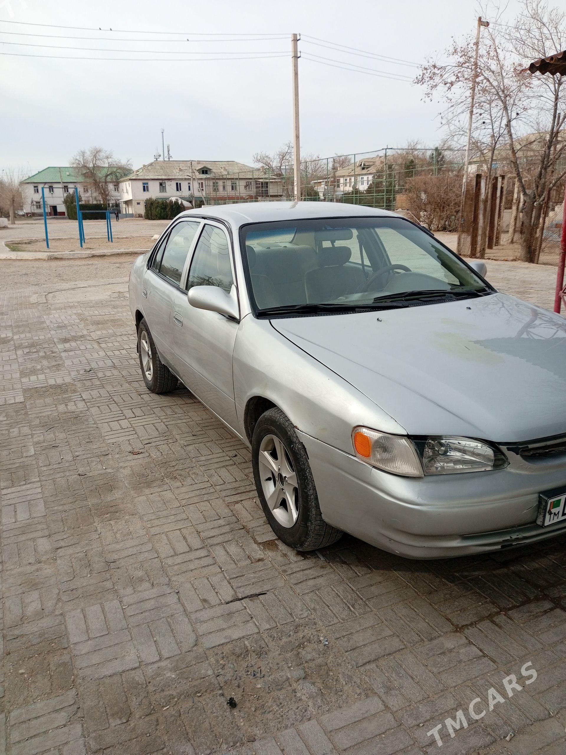 Toyota Corolla 1999 - 70 000 TMT - Балканабат - img 1